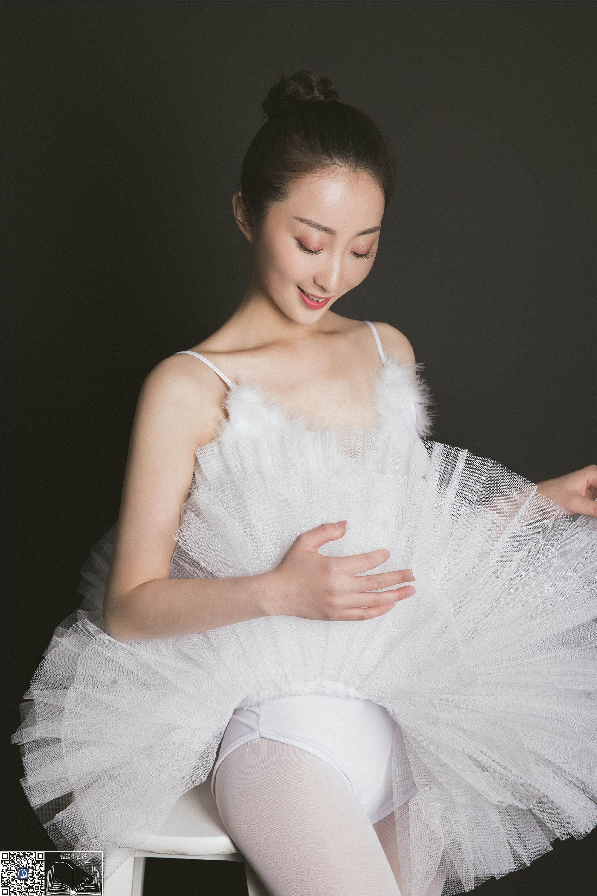 GALLI嘉丽 舞蹈生日记 004 - 佳敏